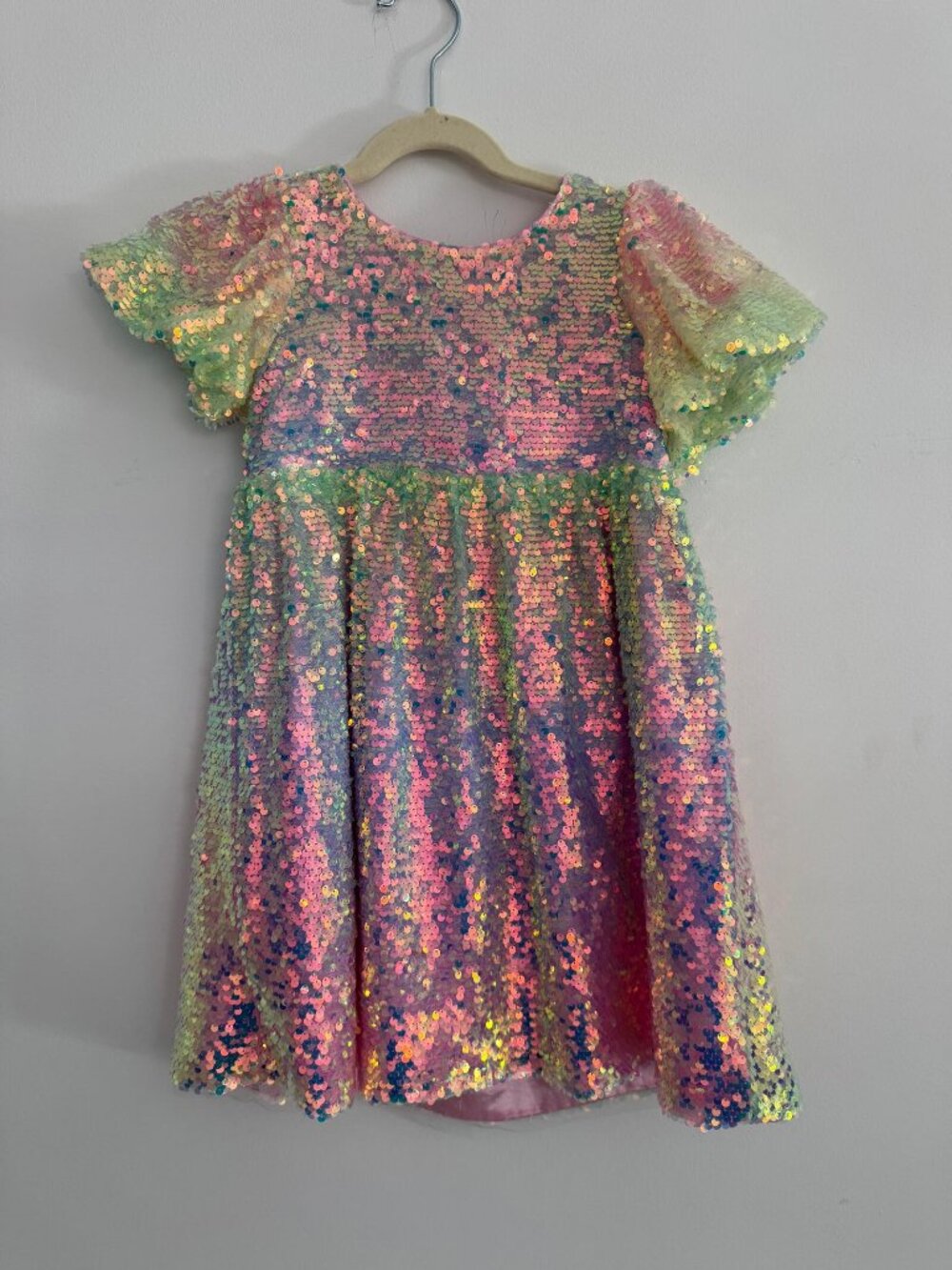 Lola + The Boys Girls Sequin Dress Iridescent Pastel 4